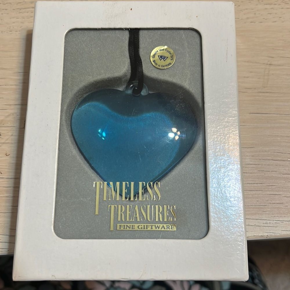 New full lead crystal heart pendant made in Germany